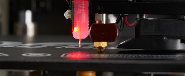 テーブルの傾きを自動補正