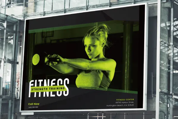 国内唯一の2.6m幅対応　溶剤インクジェットプリンター