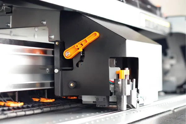 Three-stage print head height adjustment function