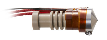 高精度な造形を実現するオリジナルヒーターヘッド